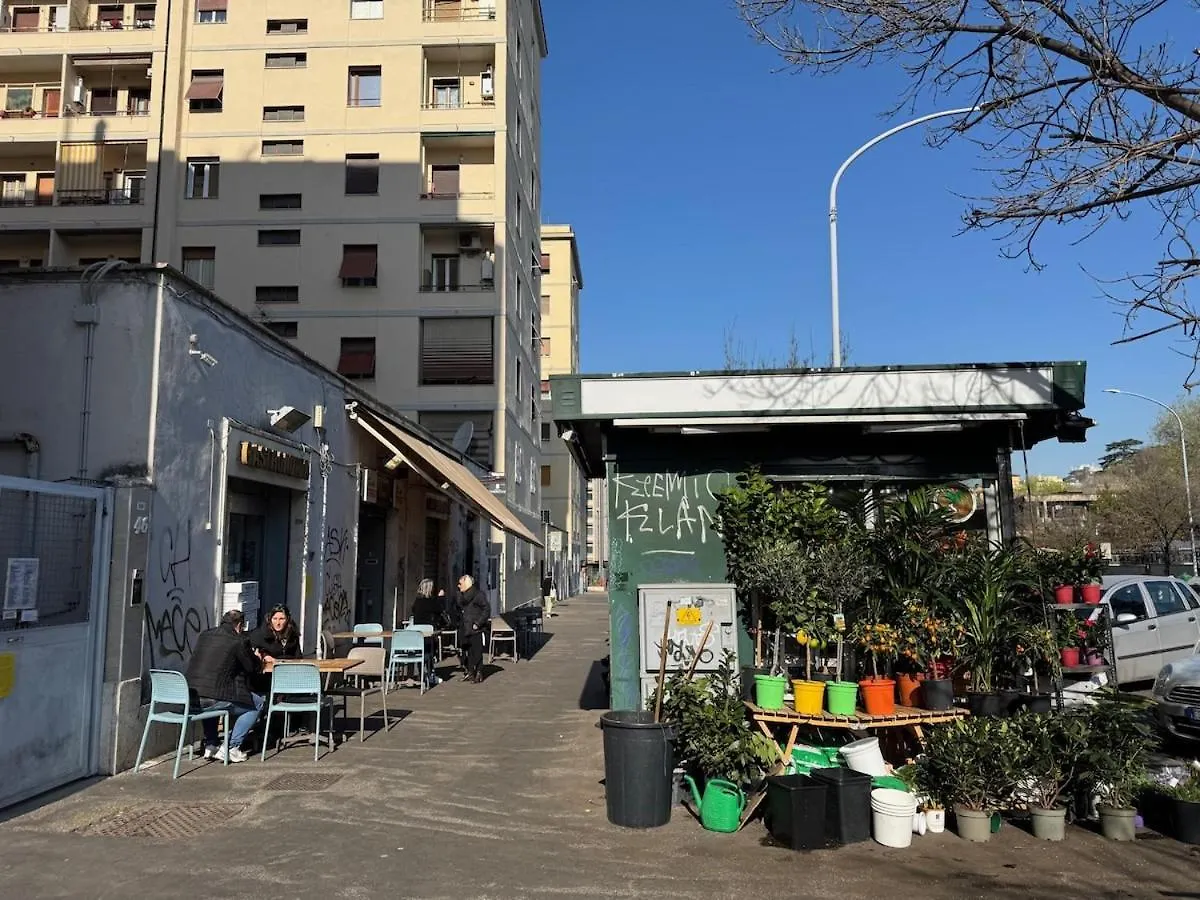 Piramide-Ostiense Two Bedroom Apartment Rome Italy