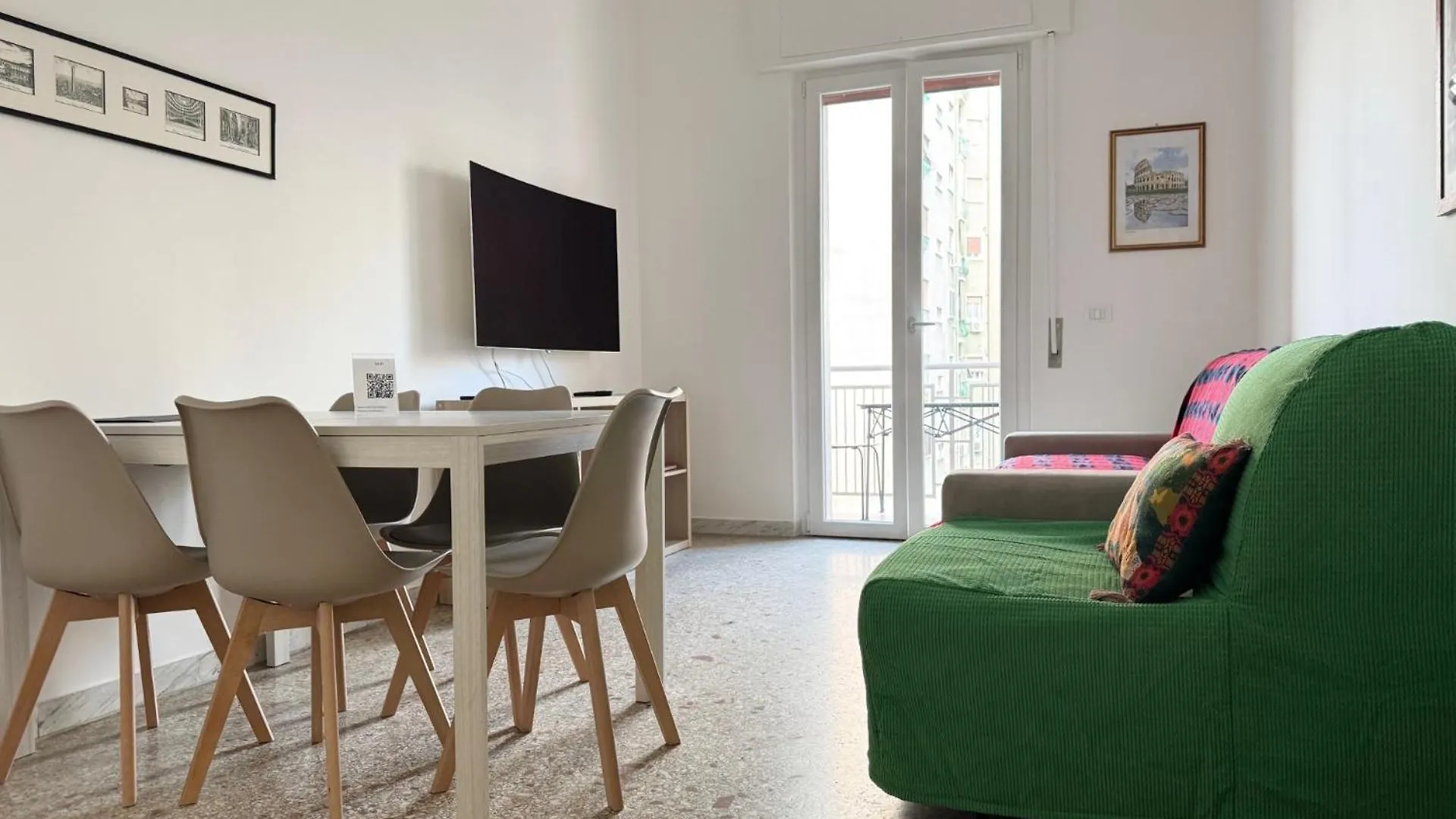 Piramide-Ostiense Two Bedroom Apartment Rome